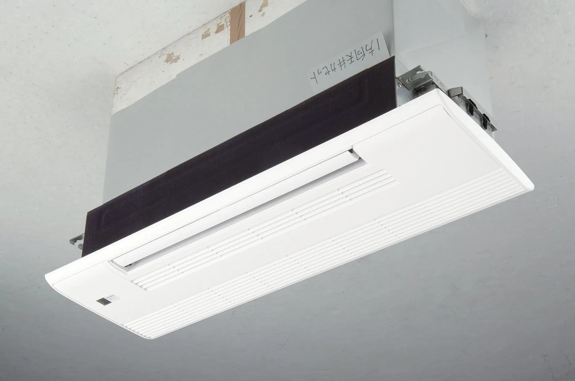 Панель декоративная с ИК-приемником Mitsubishi Electric MLP-444W Декоративная решетка для MLZ